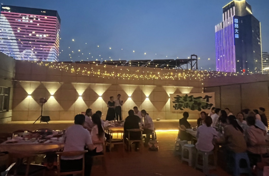 【5.12国际护士节】举杯向晚风，致敬守护者：石家庄爱眼眼科医院护士节露天烧烤活动暖心落幕